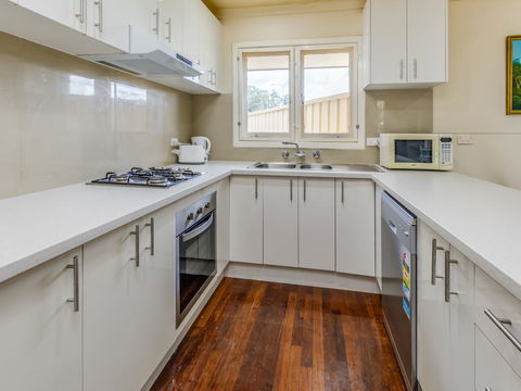 Exclusive Handy Holiday House - Holiday Adelaide 2