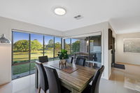 Book Windaroo Accommodation Vacations Holiday Adelaide Holiday Adelaide