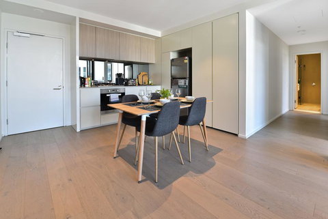 Family Loved-2BR Apt @ Docklands - Free Parking - Holiday Adelaide 3