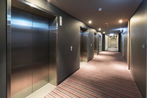 Family Loved-2BR Apt @ Docklands - Free Parking - Holiday Adelaide 2