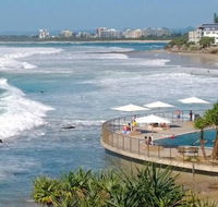 Family Romance Fun on Kings Beach - Holiday Adelaide
