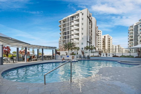 FAVOURITE GET-AWAY ON THE BEACHFRONT - Holiday Adelaide 0