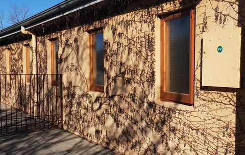 Fechner Place Barossa, 1 Bed, 1 Bath & Wine - Holiday Adelaide 3