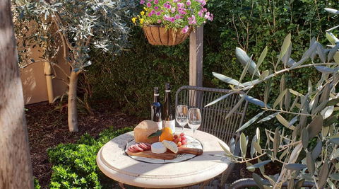 Fechner Place Barossa, 1 Bed, 1 Bath & Wine - Holiday Adelaide 1