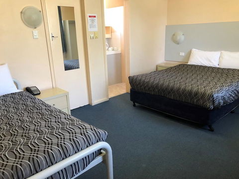 Flinders Motel - Holiday Adelaide 3