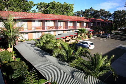 Flinders Motel - Holiday Adelaide 0