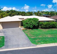 Frangipani Hideaway - Holiday Adelaide