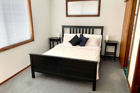 Gale Street Retreat Busselton - Holiday Adelaide 3