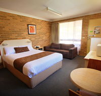 Garden City Motor Inn - Holiday Adelaide