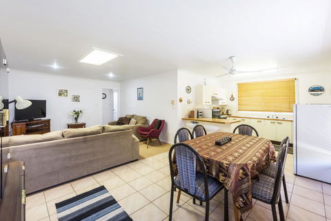 Gardina Place - Holiday Adelaide 0