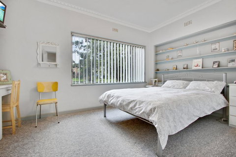 Garnet House - Holiday Adelaide 3