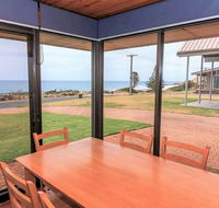 Gold Coast Views - 10 Gold Coast Drive - Holiday Adelaide