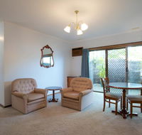 Golden Grain Motor Inn - Holiday Adelaide