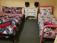 Book Mount Morgan Accommodation Vacations Holiday Adelaide Holiday Adelaide