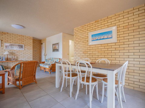 Golden Shores U7, 21 Landsborough Parade - Holiday Adelaide 3