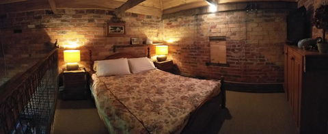 Grampians Historic Tobacco Kiln - Holiday Adelaide 1