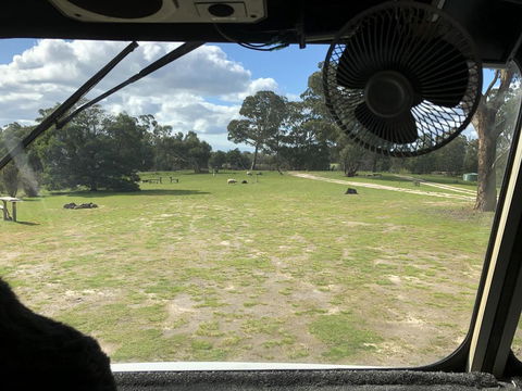 Grampians Old Man Emu Stay - Holiday Adelaide 1