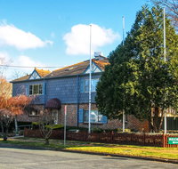 Grand Country Lodge - Holiday Adelaide