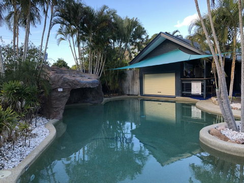 Grange Resort Hervey Bay - Holiday Adelaide 3
