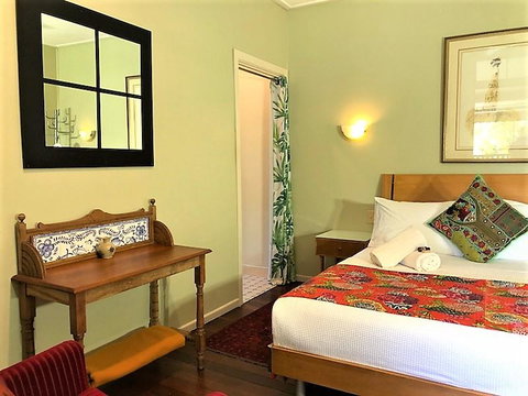 Grey Gum Lodge - Holiday Adelaide 3