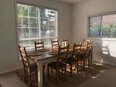 Griffith St Beach House - Holiday Adelaide 1