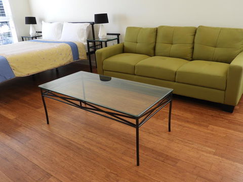 Guesthouse With Pool & BBQ - 10 Kms From CBD - Holiday Adelaide 2