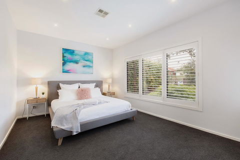 Hampton Haven With Pool For Families And A Max Of 8 Adults. - Holiday Adelaide 3