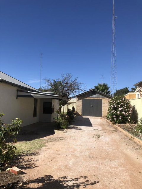 Happy Hours - Holiday Adelaide 1