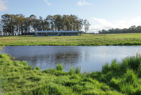 Harmans Lodge Private Rural Escape - Holiday Adelaide 1