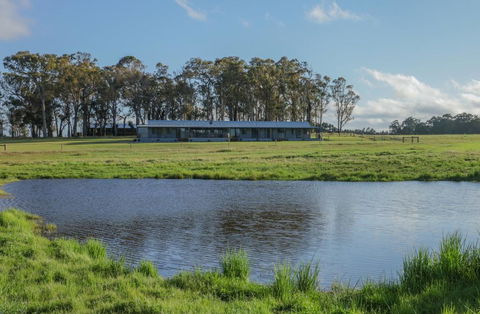 Harmans Lodge Private Rural Escape - Holiday Adelaide 0
