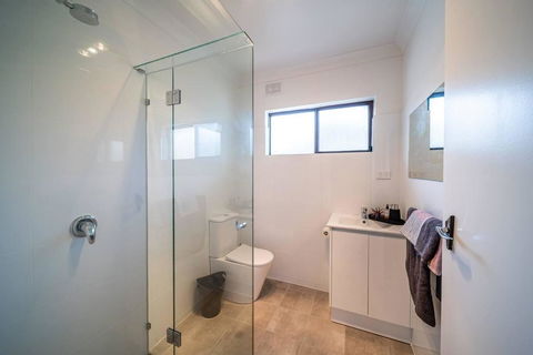 Harmony At Henley Beach-Wifi - Nespresso - Netflix - Holiday Adelaide 1