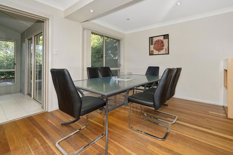 Harmony House - Bateau Bay, NSW - Holiday Adelaide 3