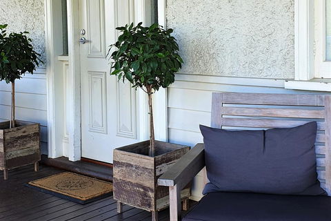 Healesville House - Magnolia House - Holiday Adelaide 3