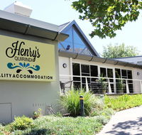 Henry's Quirindi - Holiday Adelaide