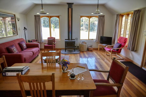 Herons Rise Vineyard Accommodation - Holiday Adelaide 2