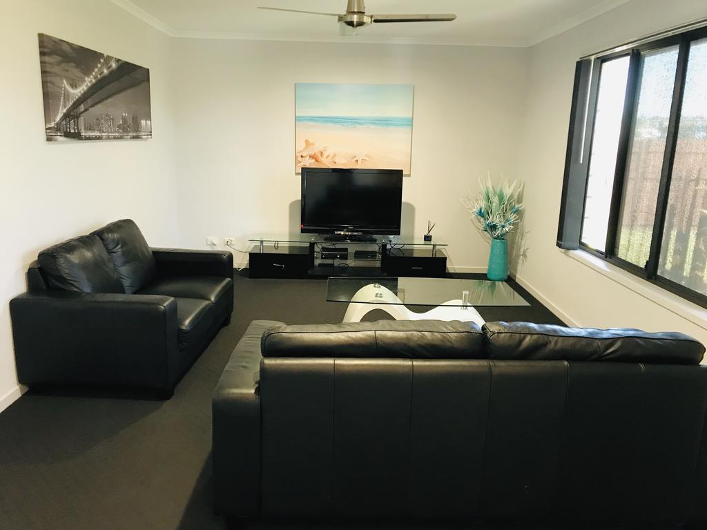 Kawungan QLD Holiday Adelaide