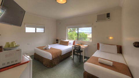 Hi-Way Motel Grafton - Holiday Adelaide 1