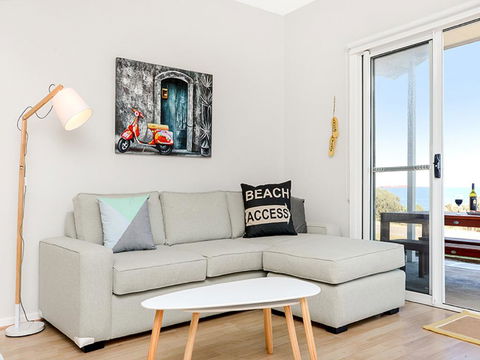 High Tide - Wallaroo Beachfront Property - Pet-Friendly - Holiday Adelaide 2