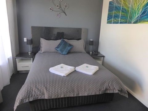 Hilltop Motel - Holiday Adelaide 1