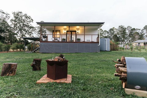 Hinterland Boutique Cottages -Cozy Cottage - Holiday Adelaide 2