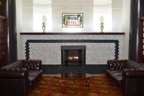 Historic Hydro Motor Inn - Holiday Adelaide 1