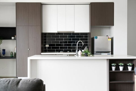 HOLIDAY HOME 3BR TOWNHOUSE With WIFI NEAR HIGHPOINT - Holiday Adelaide 2
