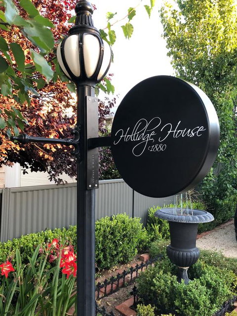 Hollidge House 5 Star Luxury Apartments - Holiday Adelaide 1