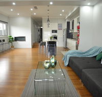 Home away from home newly built and spacious - Holiday Adelaide