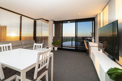 Horizons 1402 - Holiday Adelaide 0