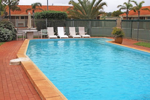 Hospitality Geraldton, SureStay By Best Western - Holiday Adelaide 0