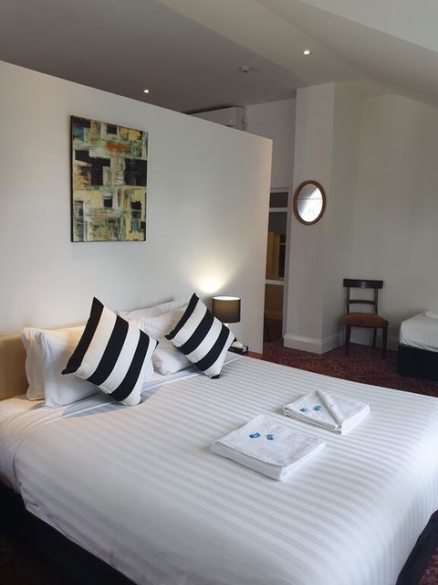 Hotel Blue - Holiday Adelaide 3