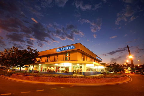 Isa Hotel - Holiday Adelaide 0
