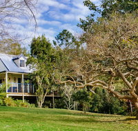 Jacaranda Cottages - Holiday Adelaide