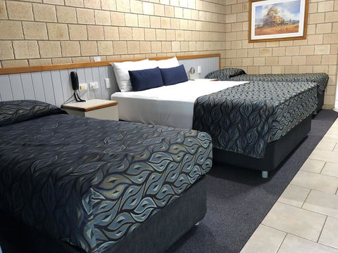 Jacaranda Country Motel - Holiday Adelaide 1
